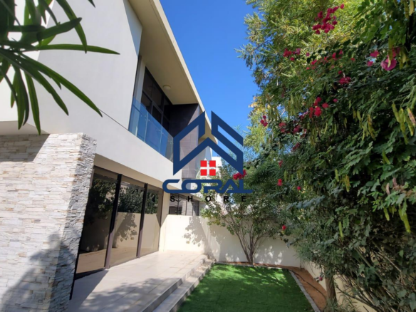 SPACIOUS GARDEN | NEGOTIATE AS PER RENTAL VALUE