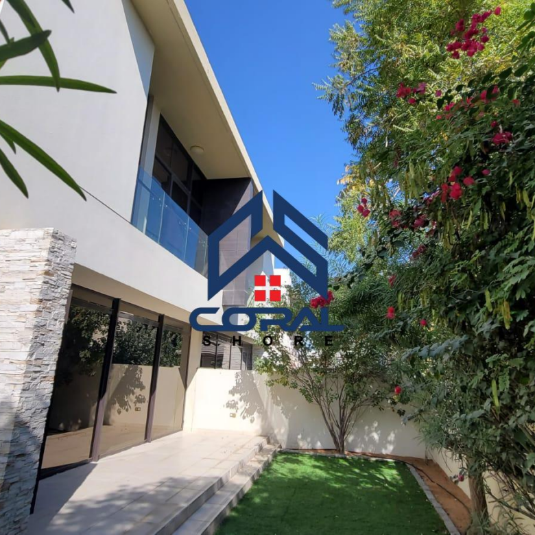 SPACIOUS GARDEN | NEGOTIATE AS PER RENTAL VALUE