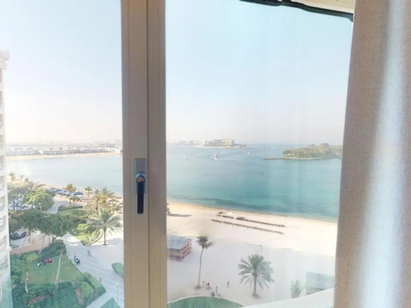 Right Side Type A Sea View Higher Floor